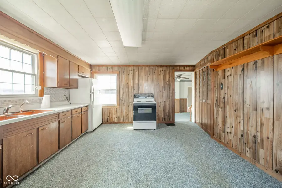 9100 S County Road 300 W, Muncie, IN 47302 - #2