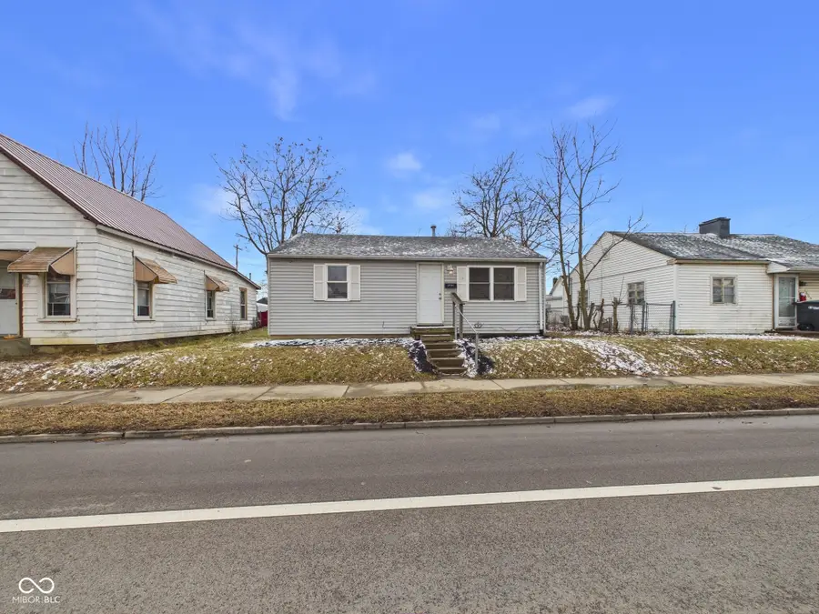 1005 E Jackson Street, Muncie, IN 47305 - #2