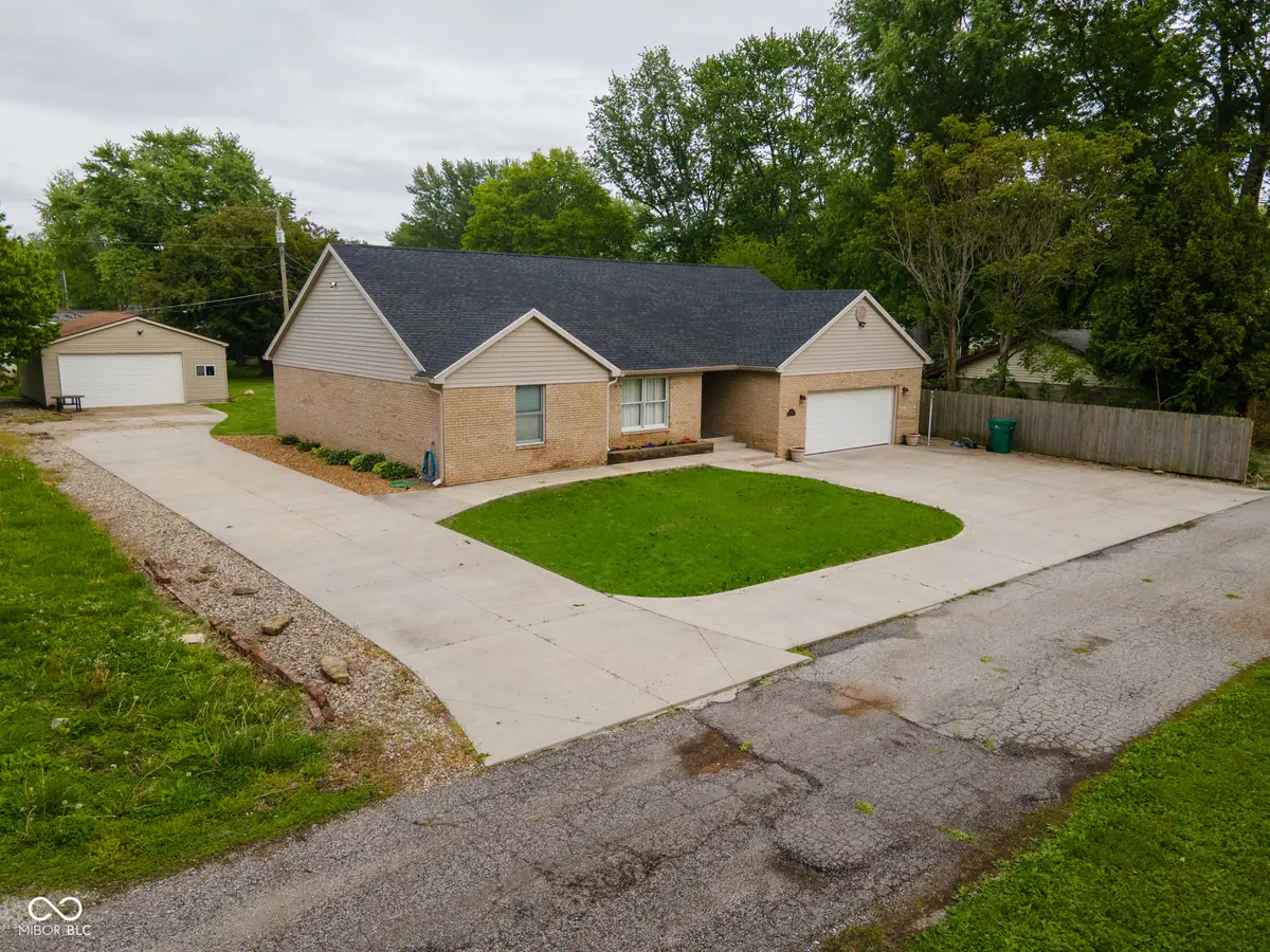 610 Brook Street, Crawfordsville, IN 47933 - #1