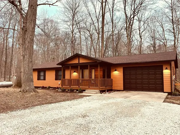 3747 Smith Road, Nashville, IN 47448