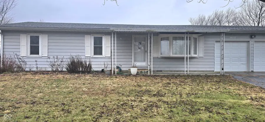 10671 E State Road 7, Columbus, IN 47203 - #2