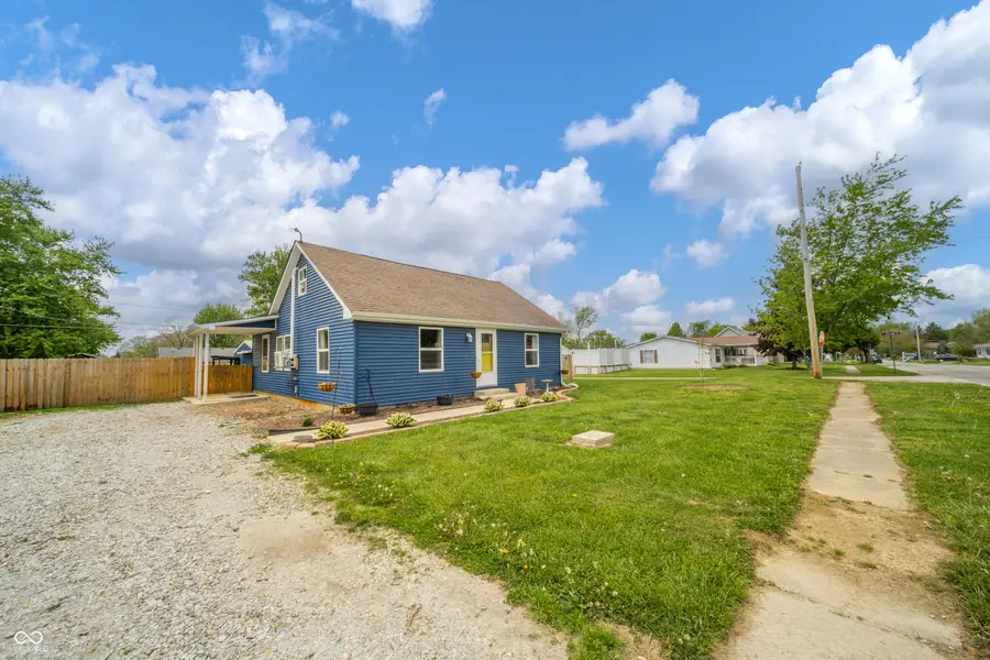 602 S Penn Street, Fairmount, IN 46928 - #2