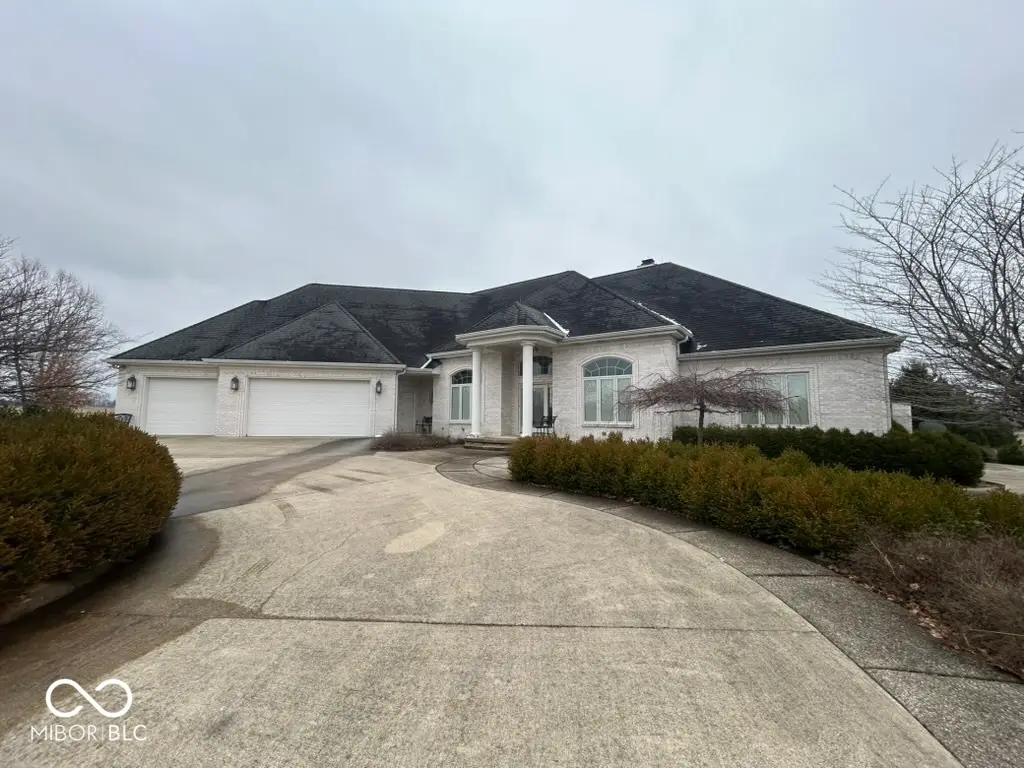 6757 W 900 S, Edinburgh, IN 46124 - #1