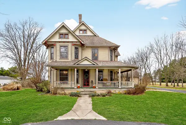 704 S Nineveh Road, Franklin, IN 46131