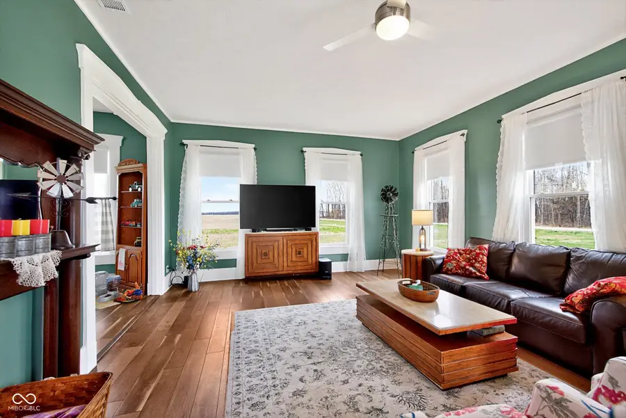 18755 E County Road 750 N, Hope, IN 47246 - #3