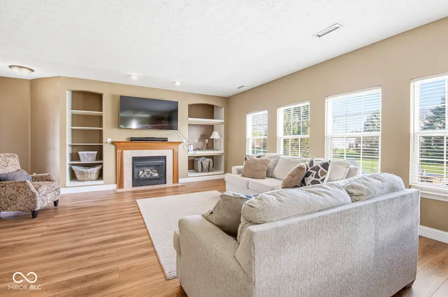 8236 Holmard Place, Indianapolis, IN 46259 - #3