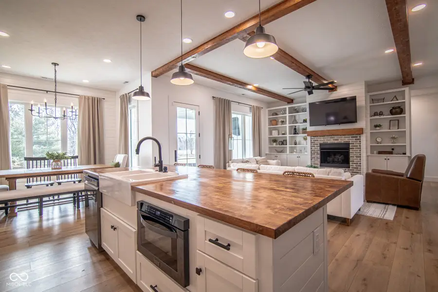 150 Lakeside Drive, Pittsboro, IN 46167 - #2