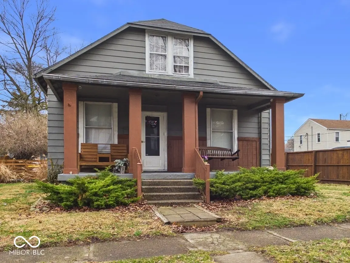 809 College Drive, Anderson, IN 46012 - #1