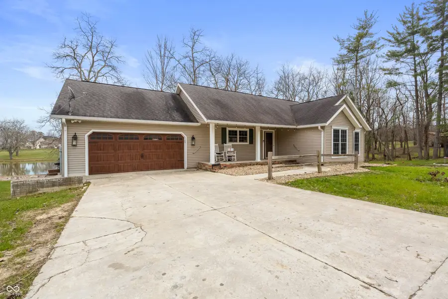 4565 W Carr Hill Road, Columbus, IN 47201 - #2