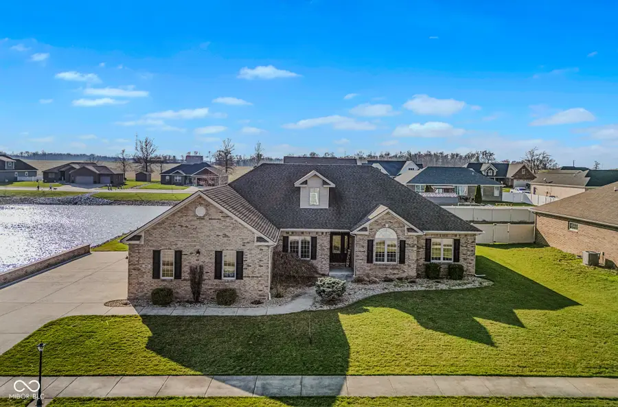 1984 Austin James Lane, Seymour, IN 47274 - #3