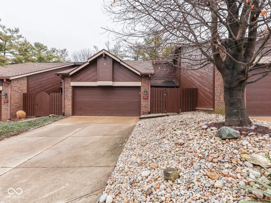 209 Brighton Court, Greenwood, IN 46143 - #3