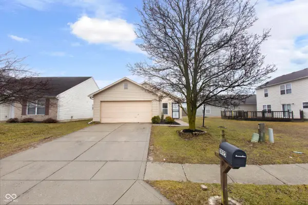 3925 Roundwood Drive, Indianapolis, IN 46235