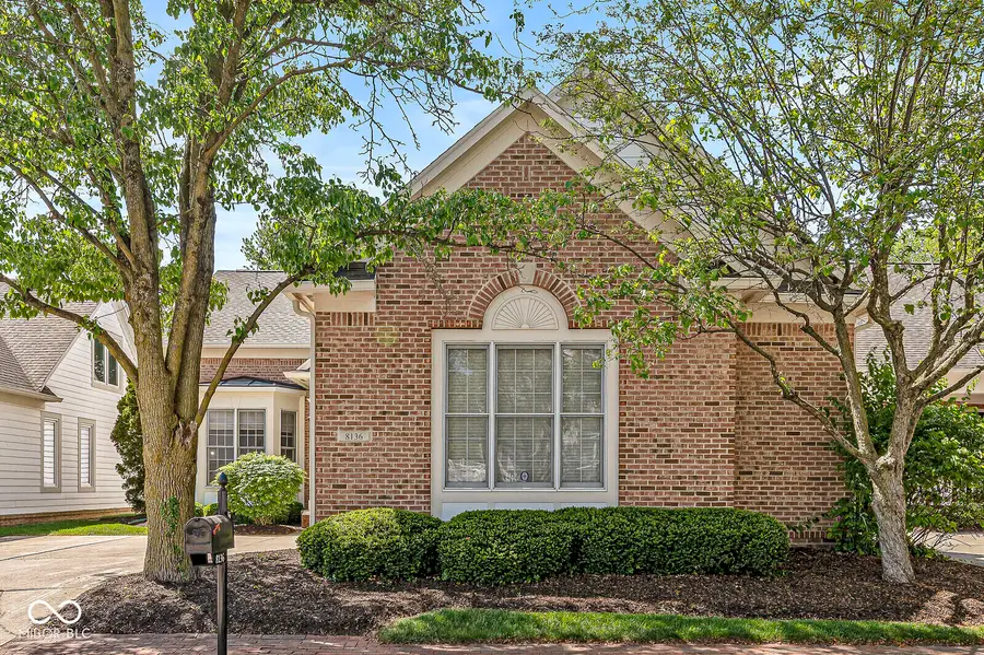 8136 Gwinnett Place, Indianapolis, IN 46250 - #2