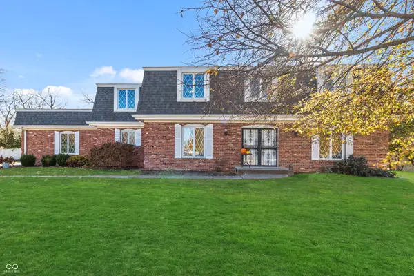 895 Briar Patch Lane, Greenwood, IN 46142