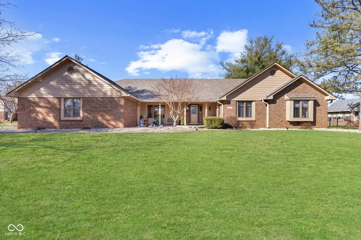 238 Lake Drive, Greenwood, IN 46142 - #1