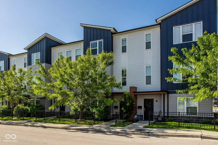 2949 Bolton Square Boulevard, Indianapolis, IN 46222 - #2