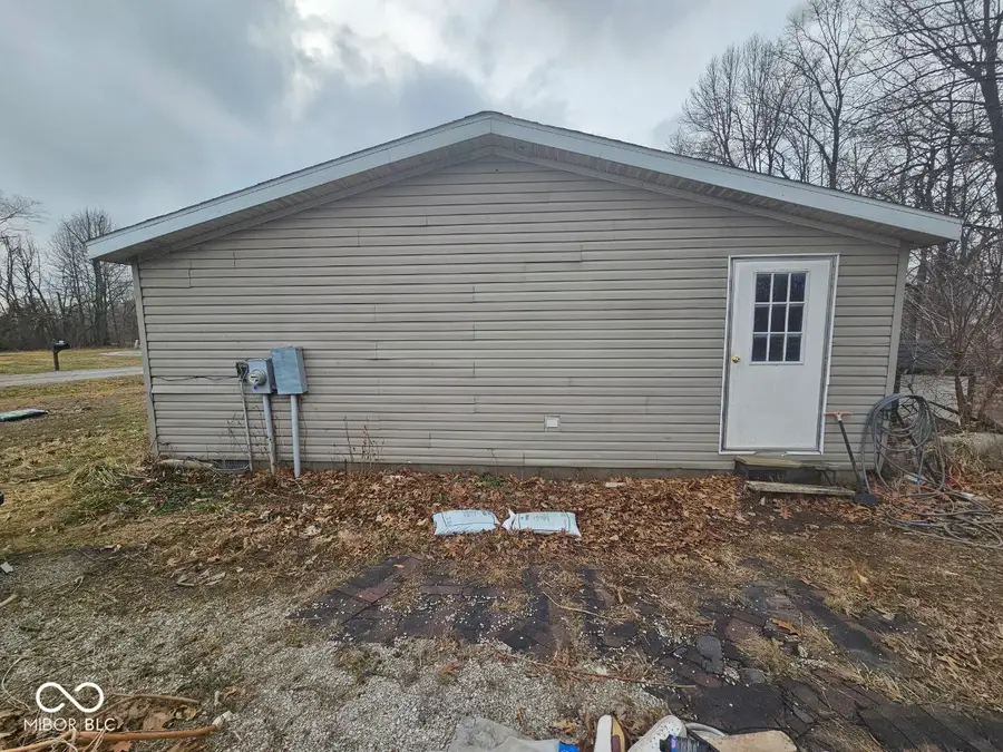 1548 W Clover Drive, Brazil, IN 47834 - #3