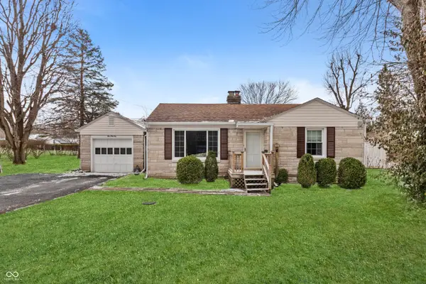 445 N Valley Lane, Greenwood, IN 46142