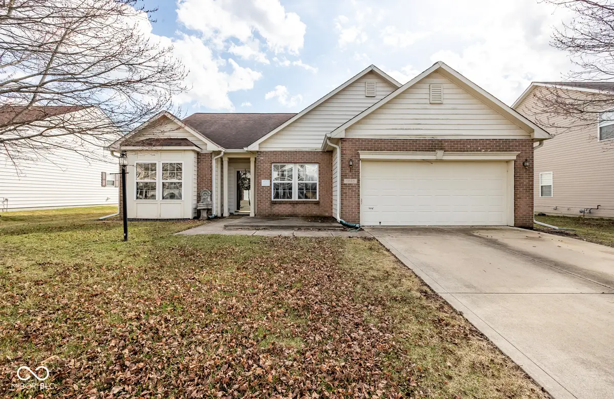 1085 Sassafras Trail, Greenwood, IN 46143 - #1