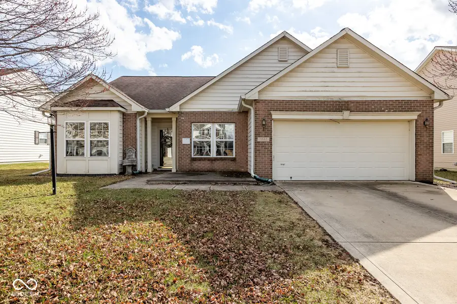 1085 Sassafras Trail, Greenwood, IN 46143 - #3