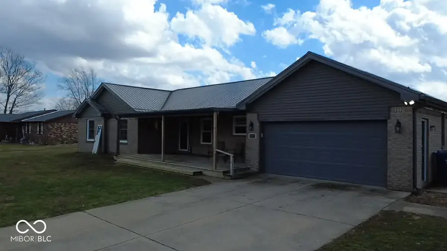 645 Parkeway Drive, Rockville, IN 47872 - #3