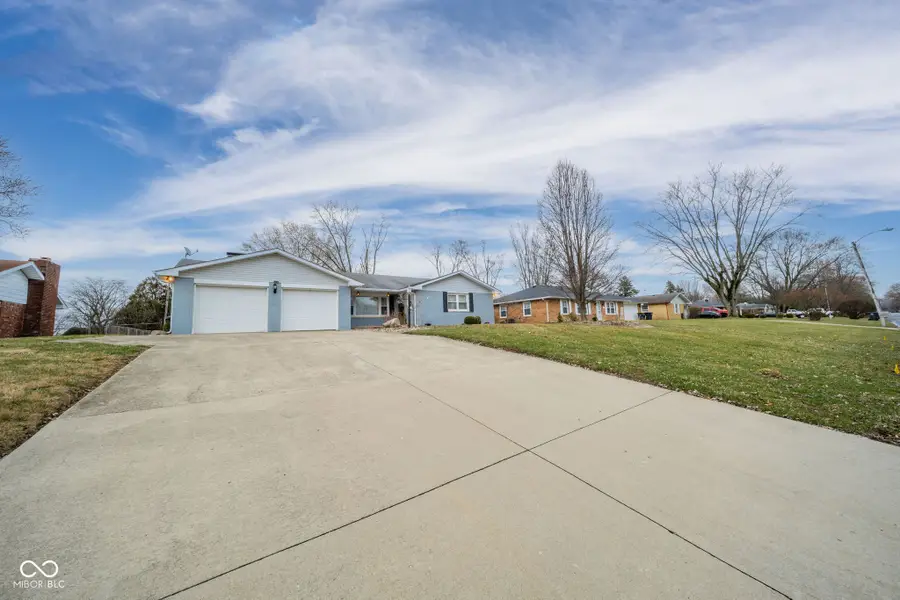 124 N Mustin Drive, Anderson, IN 46012 - #2