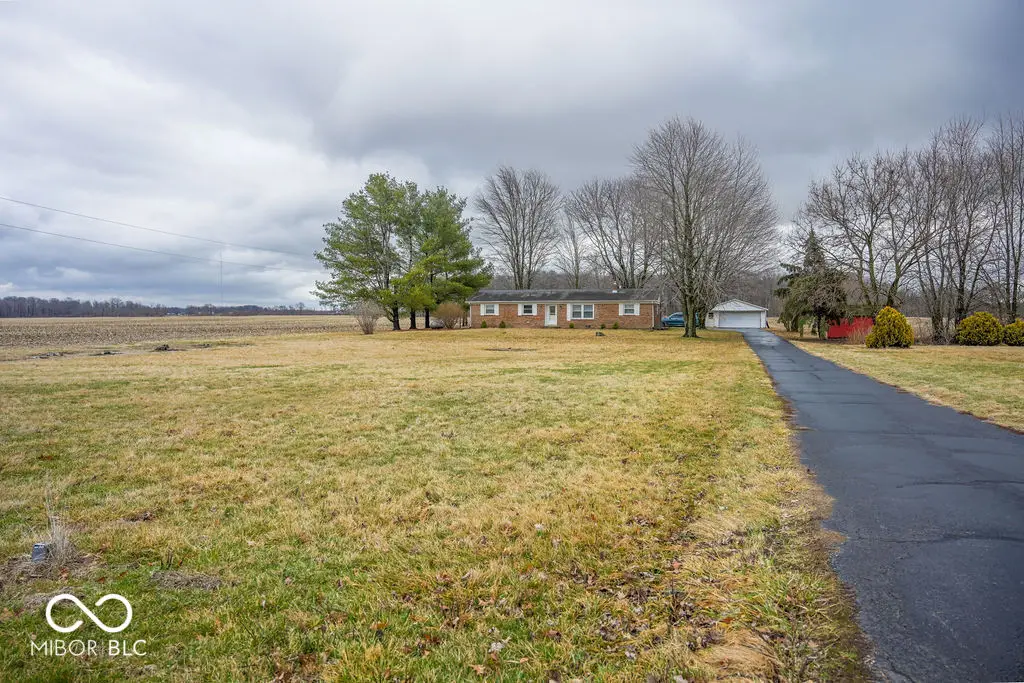 6053 N County Road 700 W, Mulberry, IN 46058 - #1