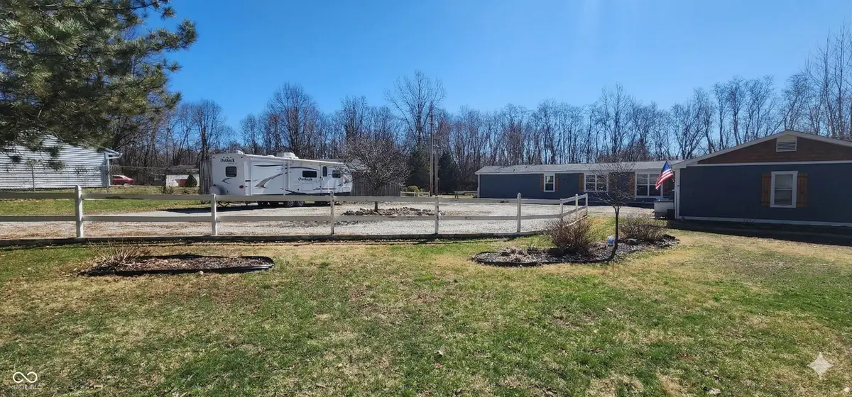 513 E Main Street, Waveland, IN 47989 - #1