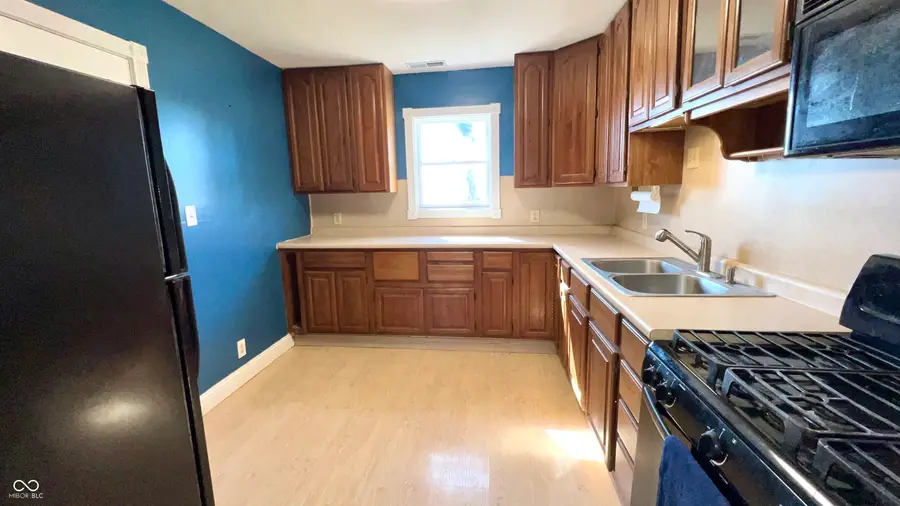 10517 N Barnard Road, Pendleton, IN 46064 - #3