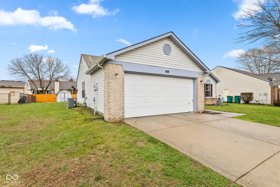 202 Pineview Drive, Mooresville, IN 46158 - #3