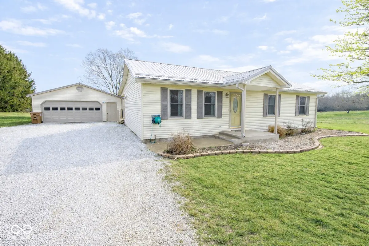 739 E 125 S, Williamsport, IN 47993 - #1