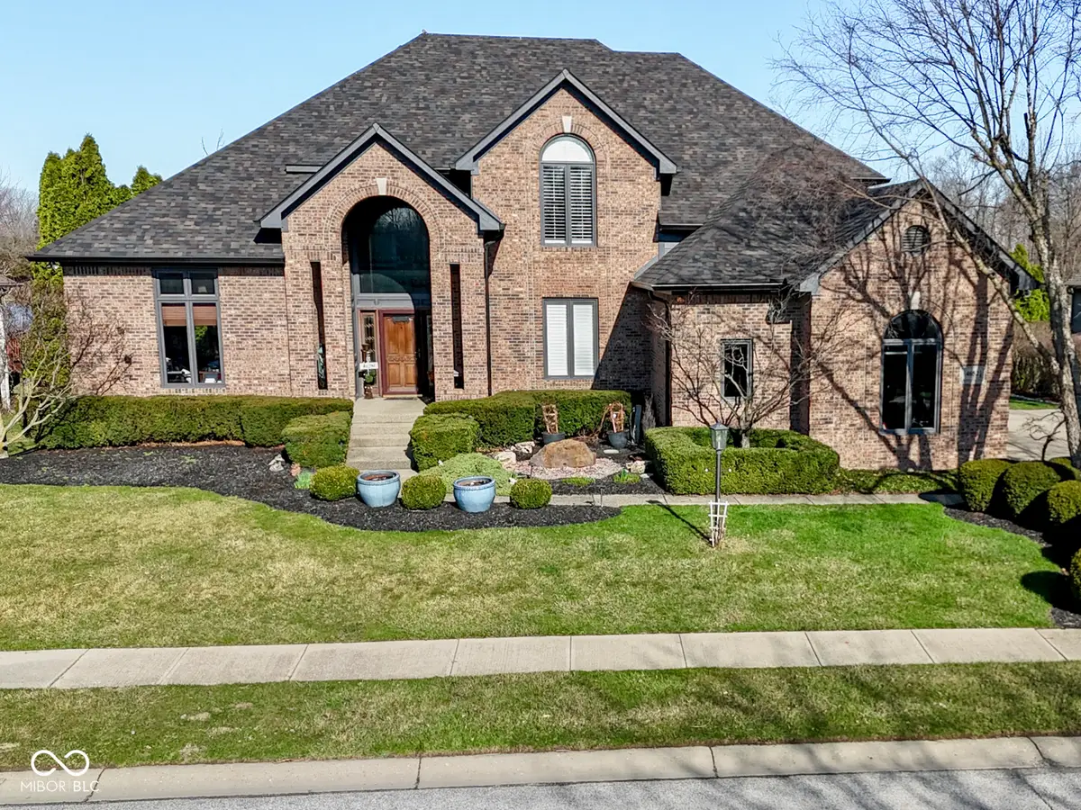 4652 Waters Edge Way, Greenwood, IN 46143 - #1