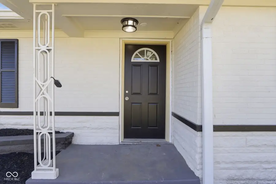 4315 E 42nd Street E, Indianapolis, IN 46226 - #3