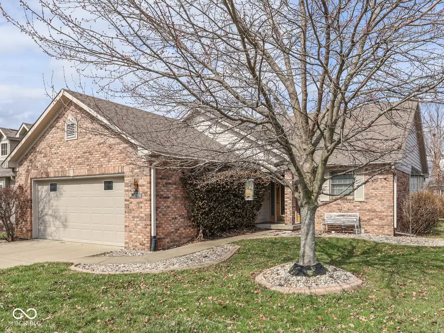 1132 Kay Drive, Greenwood, IN 46142 - #2