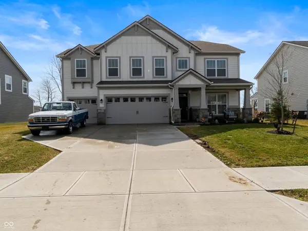 6905 Pine Vail Boulevard, McCordsville, IN 46055