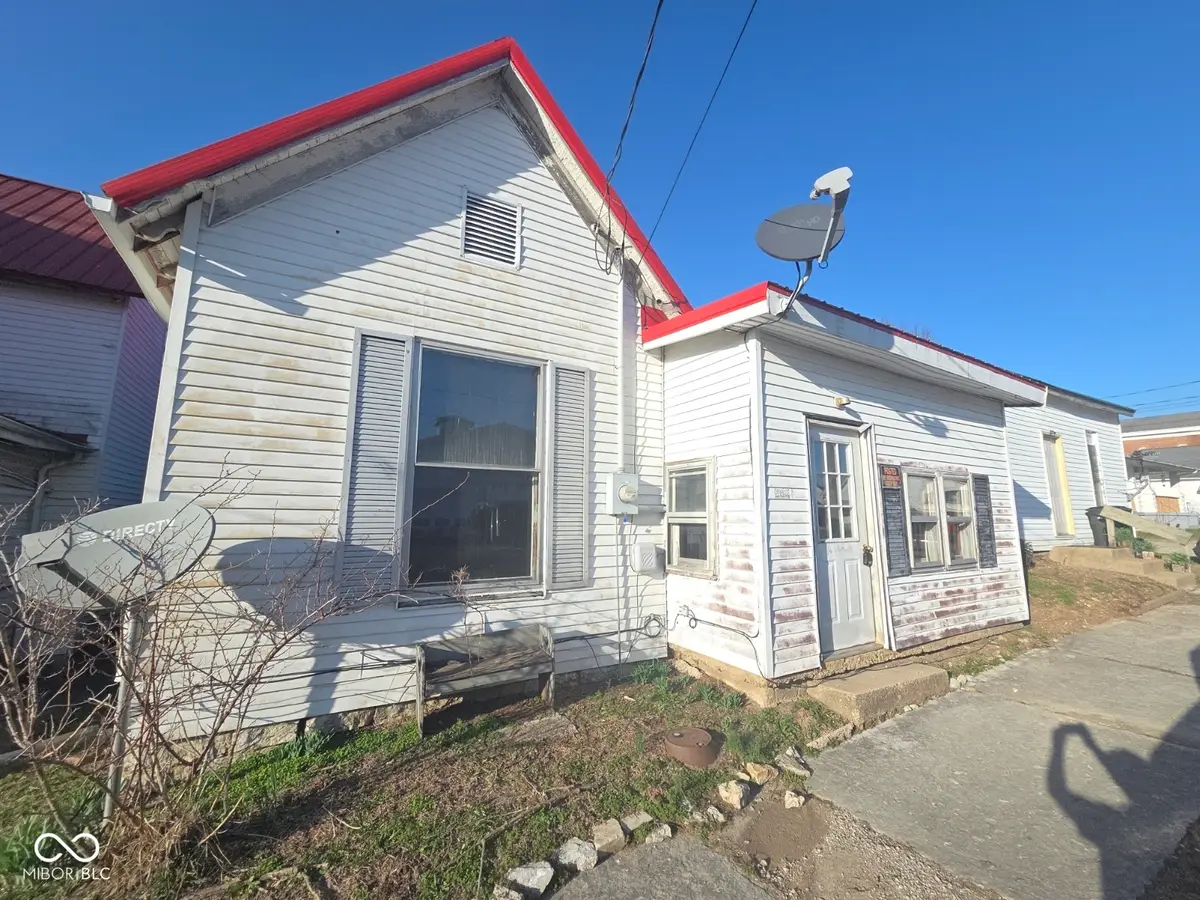 204 E Mulberry Street, Westport, IN 47283 - #1