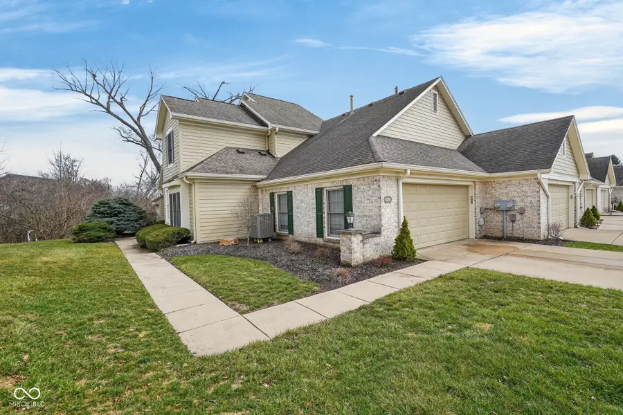 5769 Spruce Knoll Court, Indianapolis, IN 46220 - #2