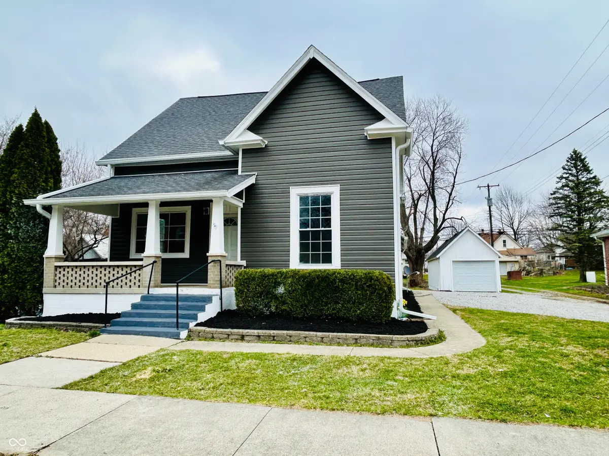 11 N Indiana Street, Roachdale, IN 46172 - #1