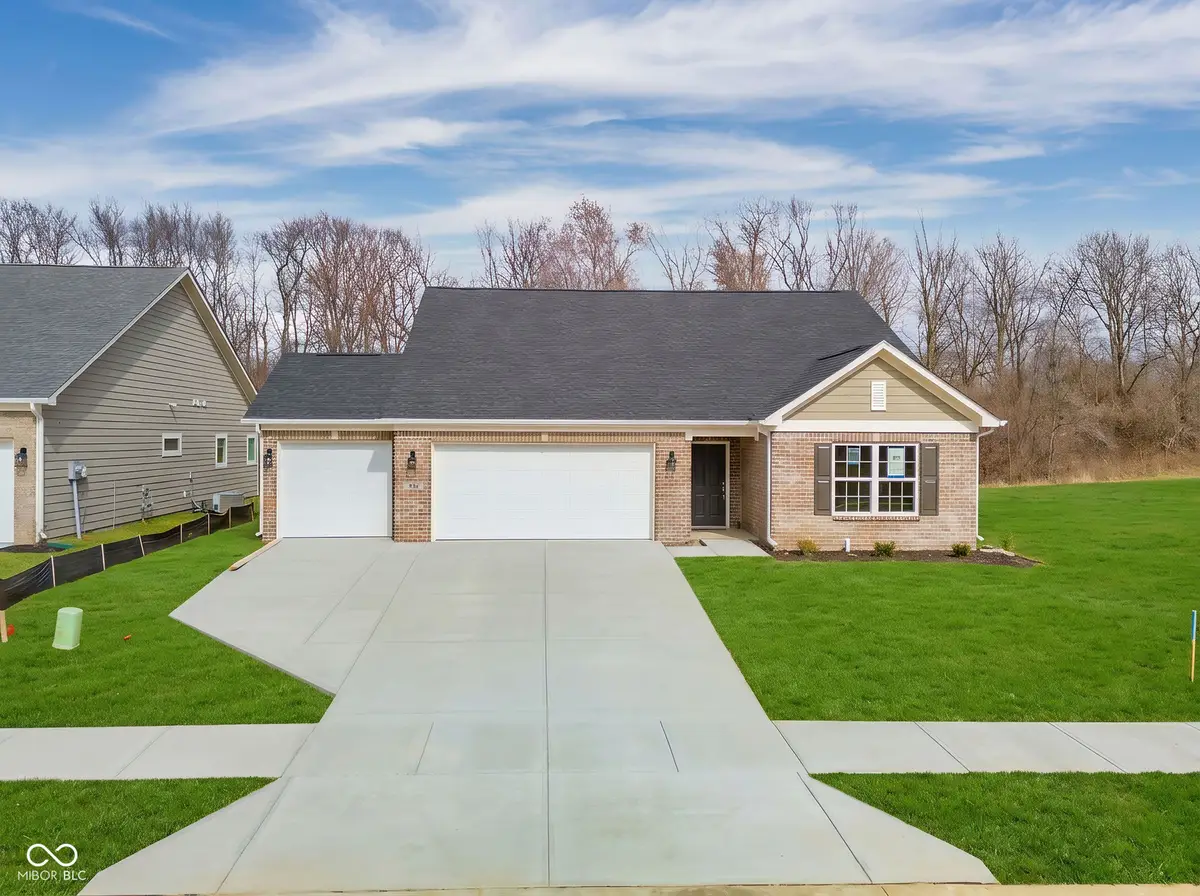 402 Luellen Way, New Castle, IN 47362 - #1