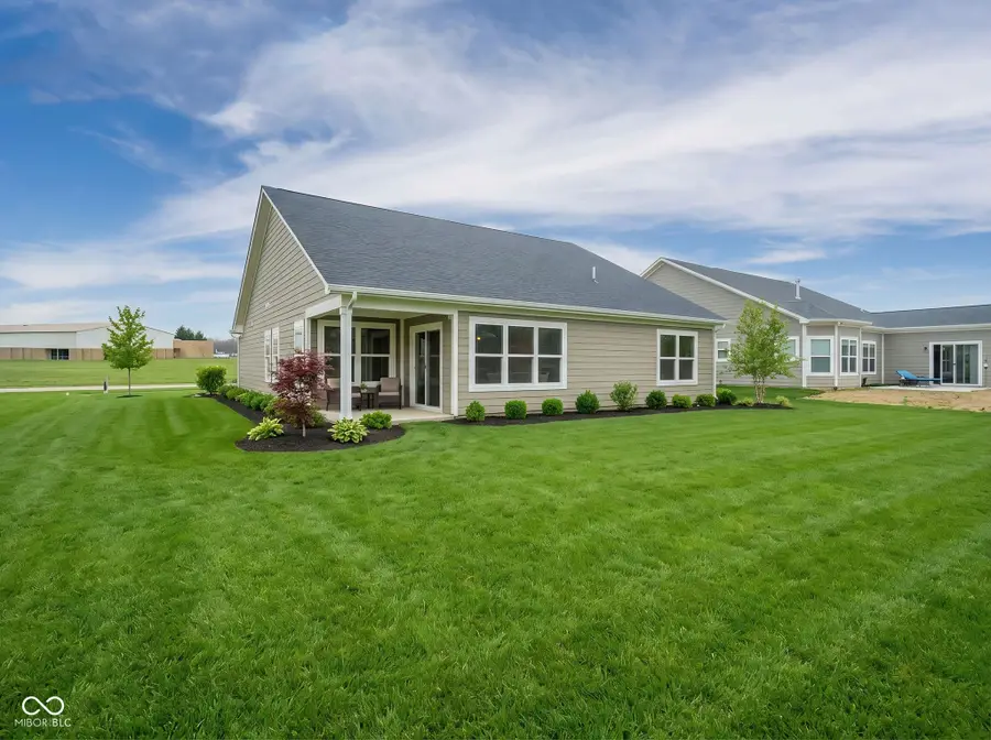 402 Luellen Way, New Castle, IN 47362 - #2