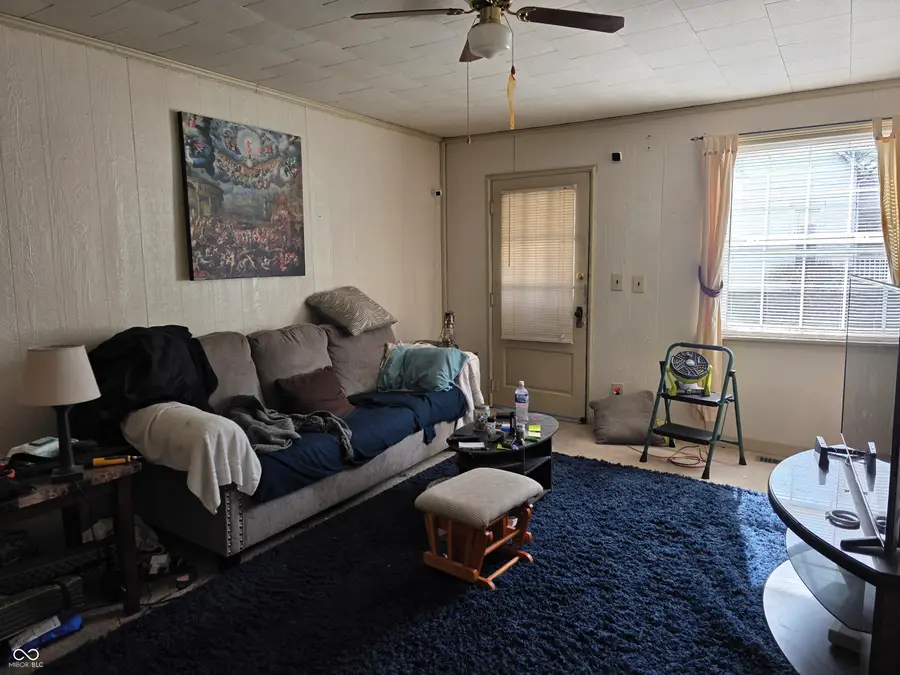 138 W Carey Street, Knightstown, IN 46148 - #2