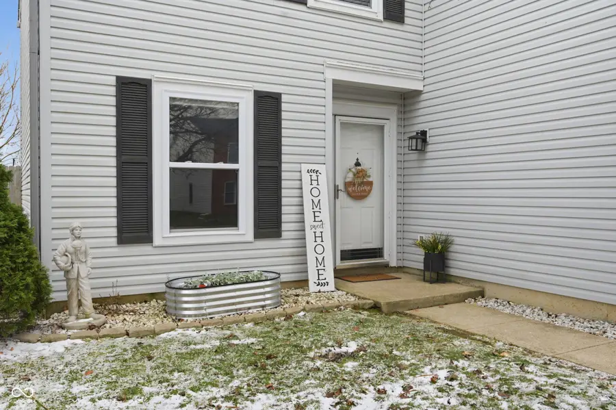 345 Sunburst Lane, Greenwood, IN 46143 - #3