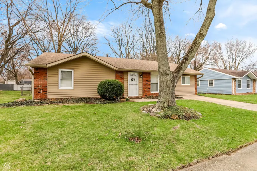 4425 Dartmoor Drive, Indianapolis, IN 46254 - #3