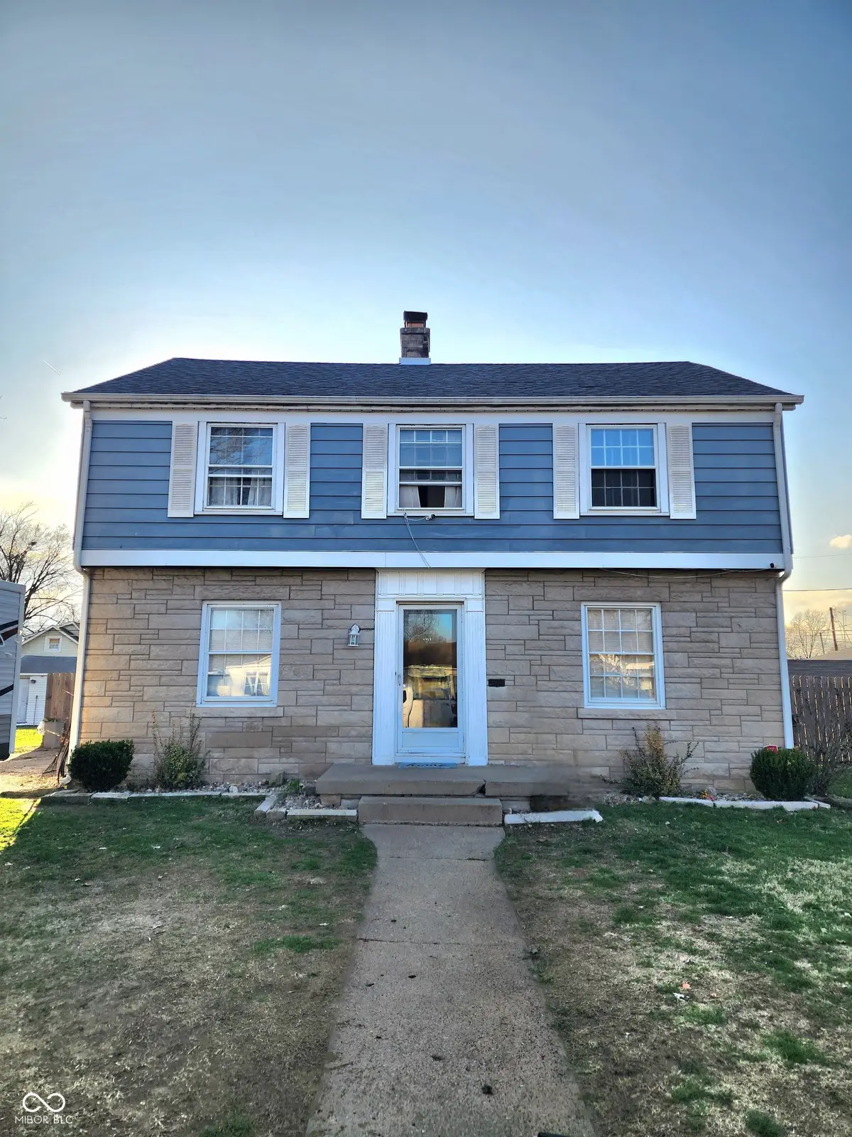 1512 Grand Avenue, Columbus, IN 47201 - #1