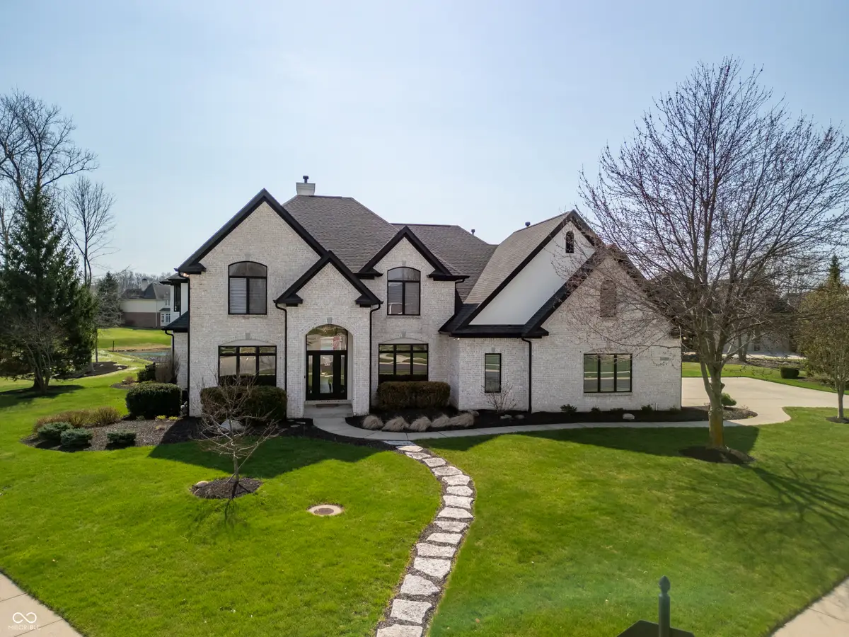 11785 Darsley Drive, Fishers, IN 46037 - #1