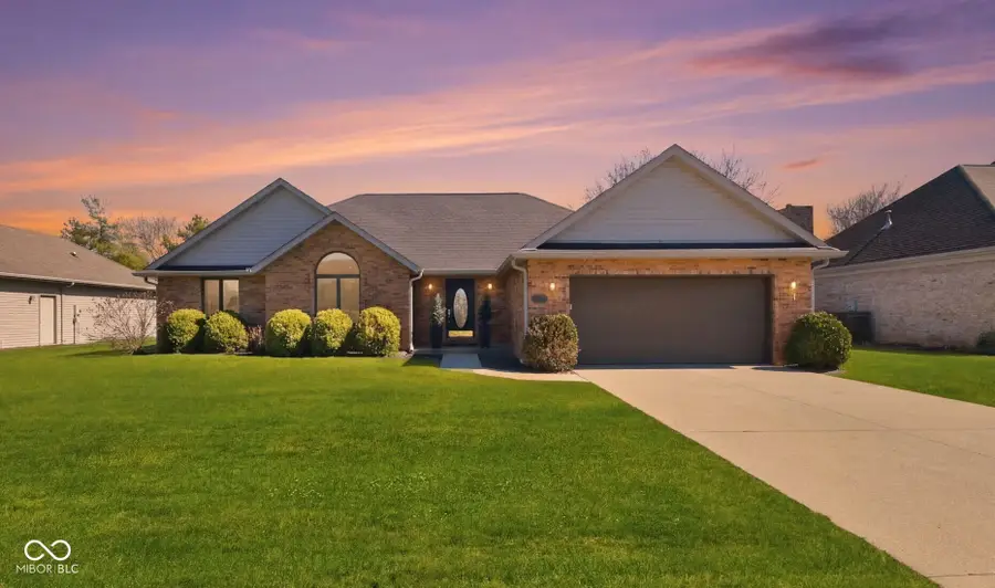 700 S Buckingham Road, Yorktown, IN 47396 - #3