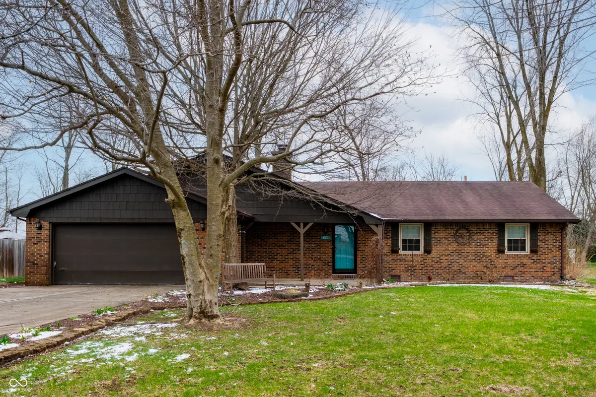 100 E Michelle Lane, Pendleton, IN 46064 - #1