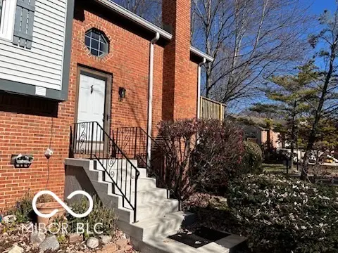 7580 Castleton Farms Drive W #14, Indianapolis, IN 46256