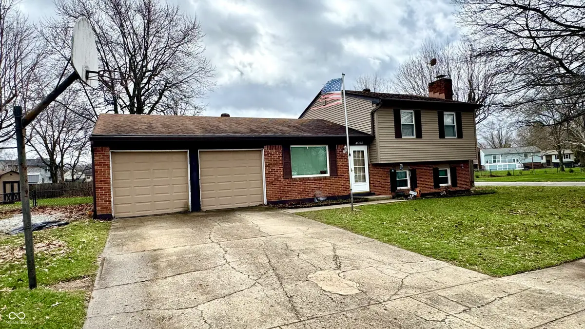 4025 Pineview Circle, Indianapolis, IN 46237 - #1