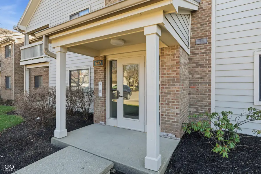 947 Wickham Court #208, Carmel, IN 46032 - #2